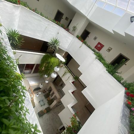 Hotel Al-Mujeb Karak Esterno foto