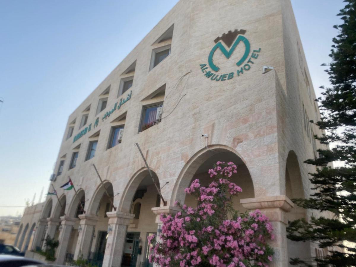 Hotel Al-Mujeb Karak Esterno foto