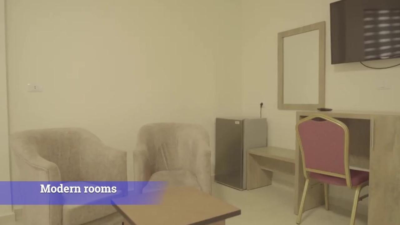 Hotel Al-Mujeb Karak Esterno foto